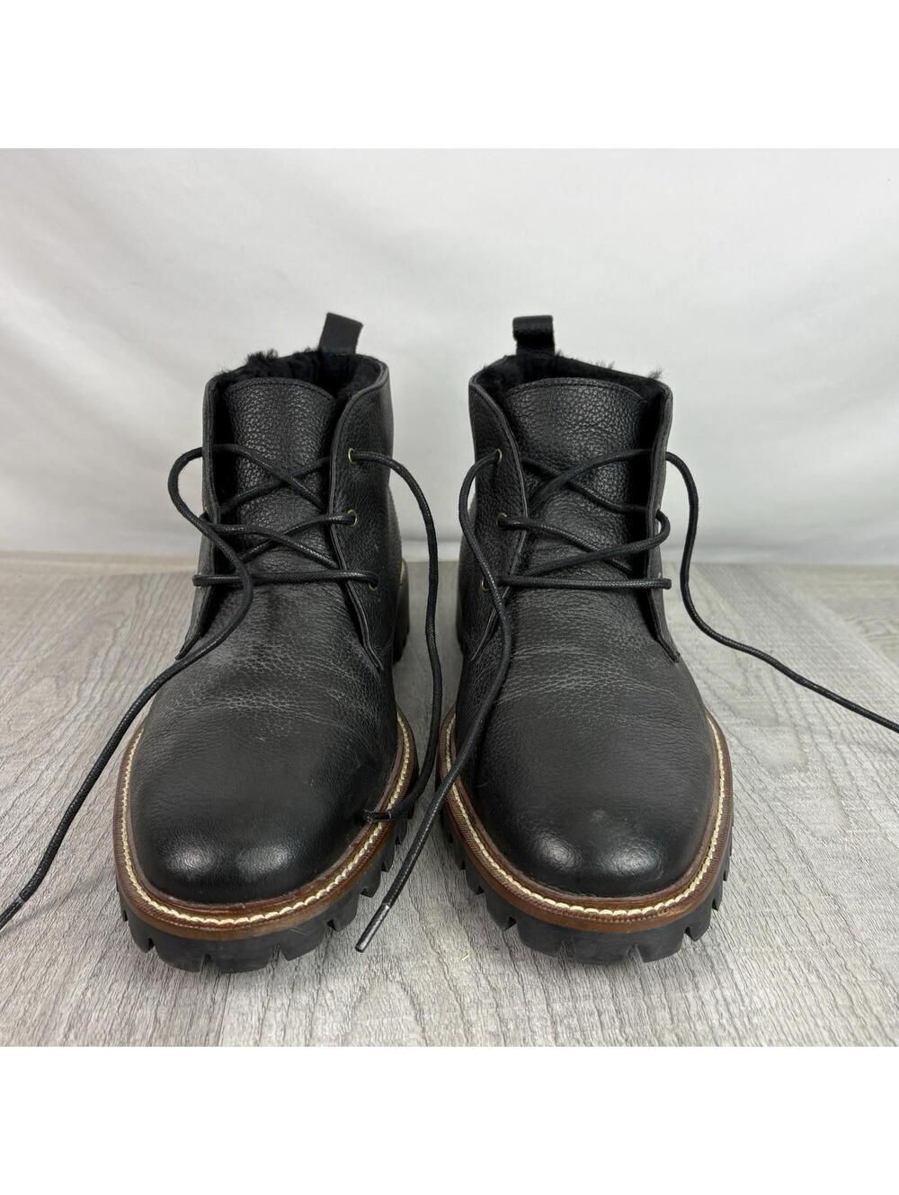 Men's NEW  BANANA REPUBLIC  Black Leather Chukka Boots - Size 9 - Picture 2 of 9